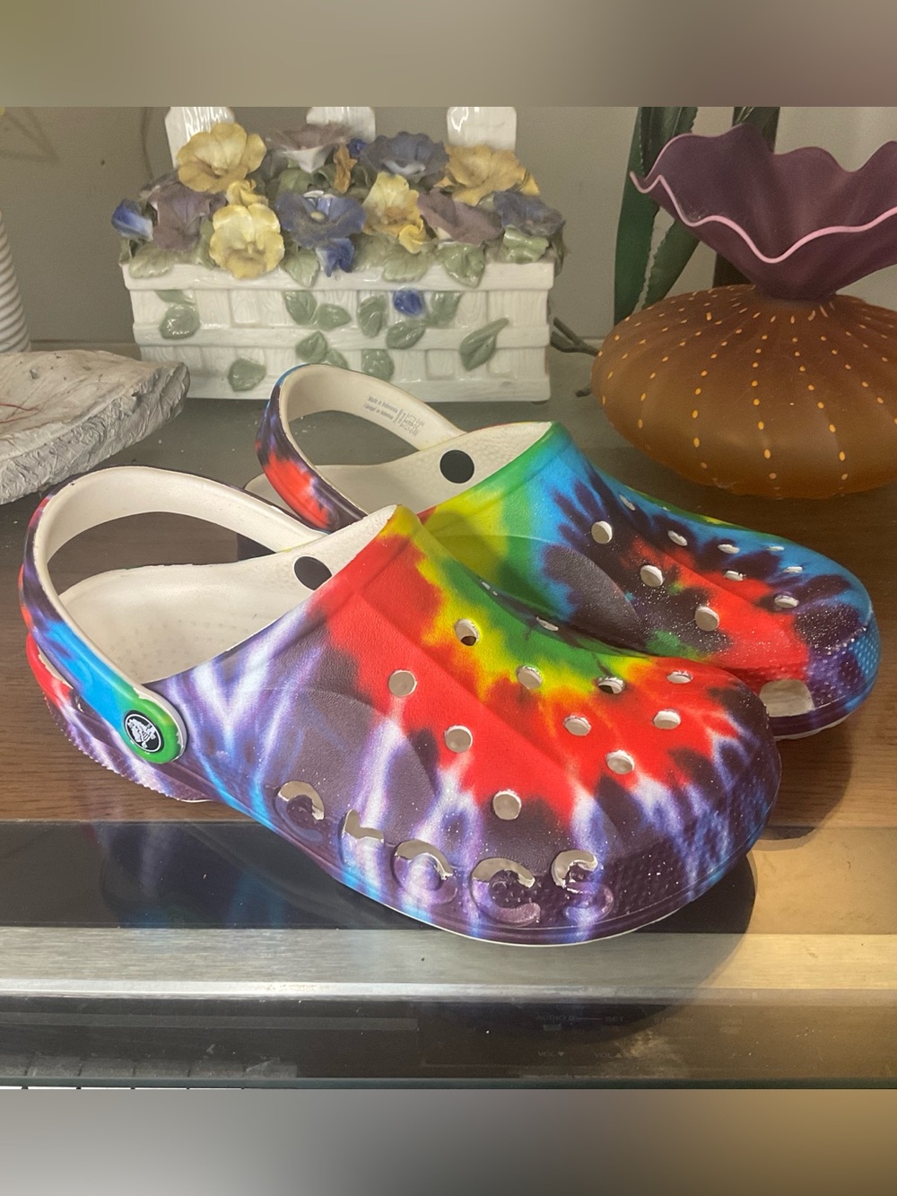 CROCS WOMENS BAYA CLOGS SZ 8